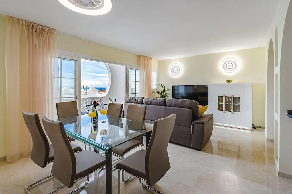 Large House With Garden And Direct Access To The Pool Villa Callao Salvaje Holiday home
